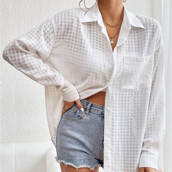 New white button long sleeve top - Picture 5 of 7